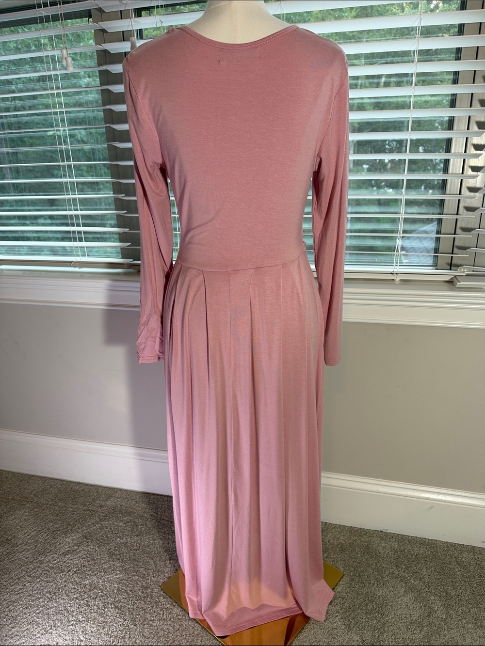 Long Sleeve Maxi Dress in Dusty Pink — Classic Crew Neck - Picture 6 of 7